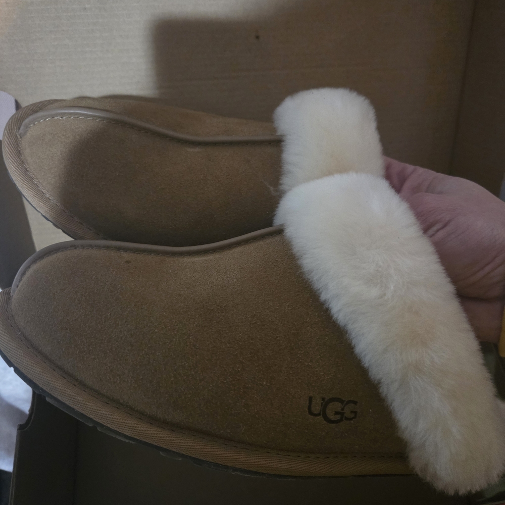 UGG Tan Suede Slippers with White Fur Trim Worn Once
